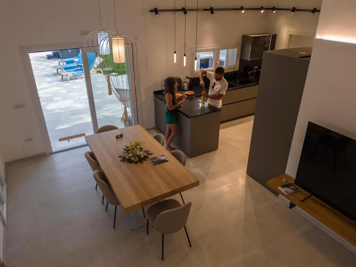 Villa Golden Root Real Estate 산테오도로 외부 사진